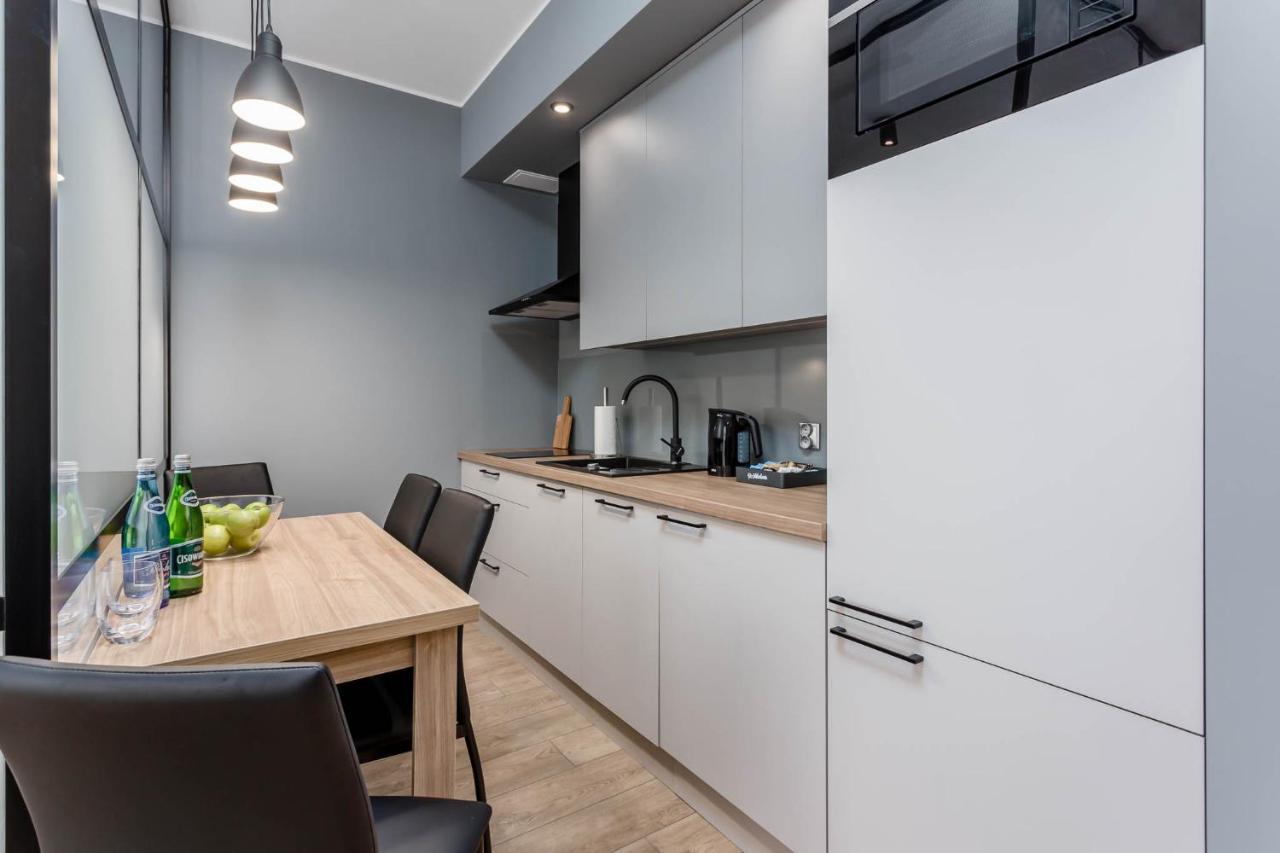 Deo Plaza Apartments By Rent Like Home Danzig Exterior foto