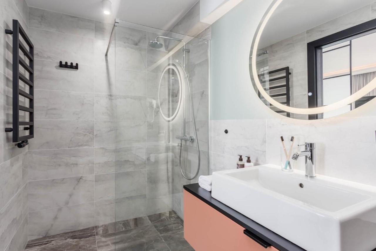 Deo Plaza Apartments By Rent Like Home Danzig Exterior foto